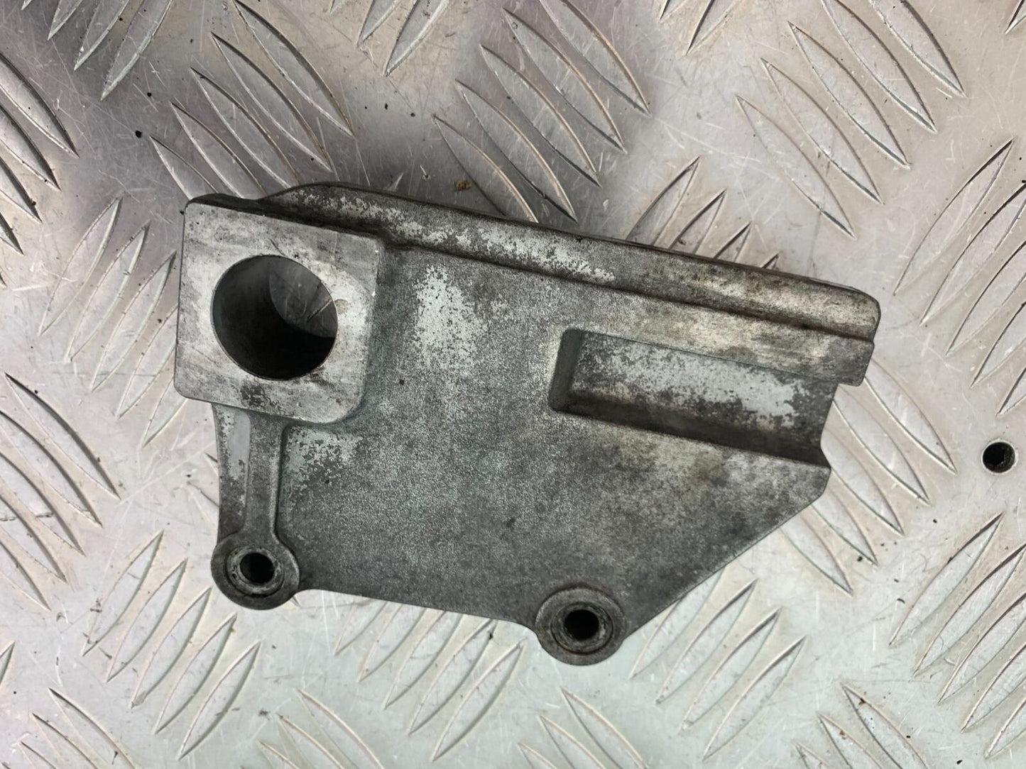 KAWASAKI ZX12R ZX12 R REAR CALIPER BRACKET YEAR 2000-01 (CMB1038)