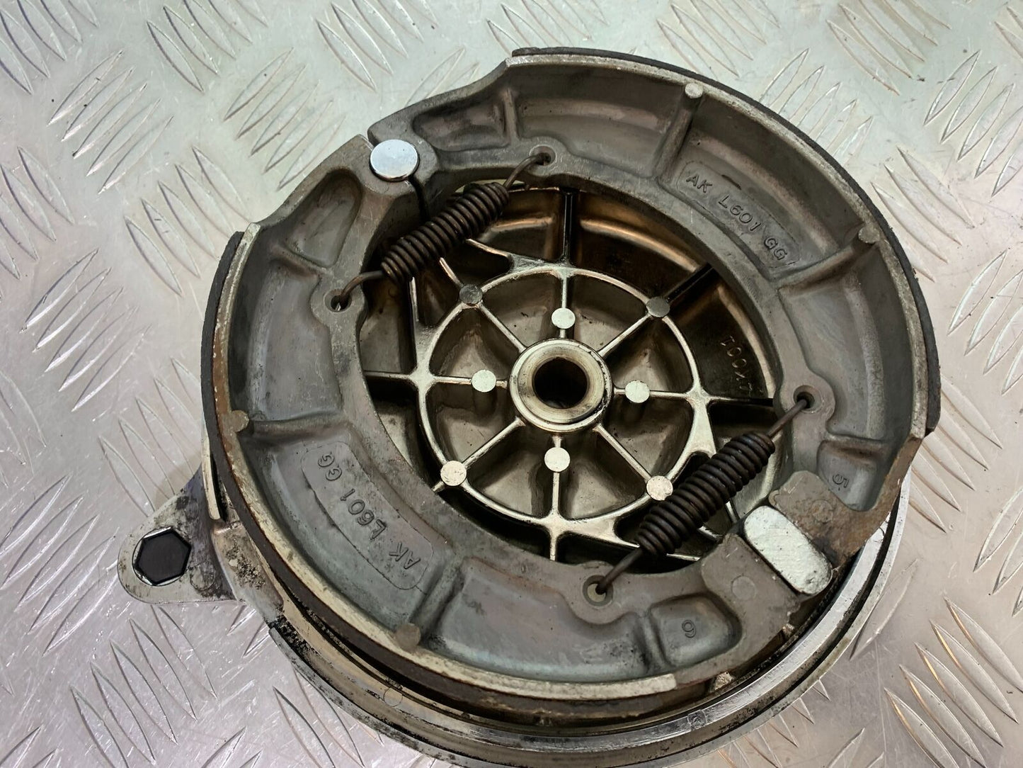 YAMAHA XV750 XV 750 VIRAGO REAR BRAKE HUB YEAR 1992 (CMB1016)
