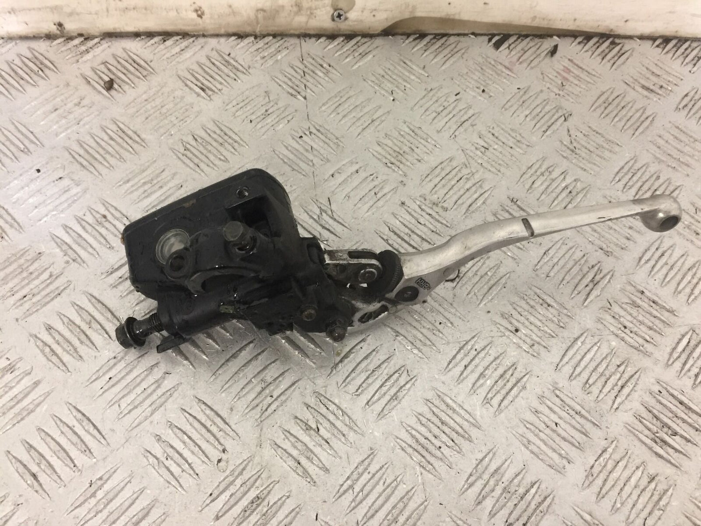 HONDA NT 700 V DEAUVILLE FRONT BRAKE MASTER CYLINDER YEAR 2006-2010 (STOCK 840)