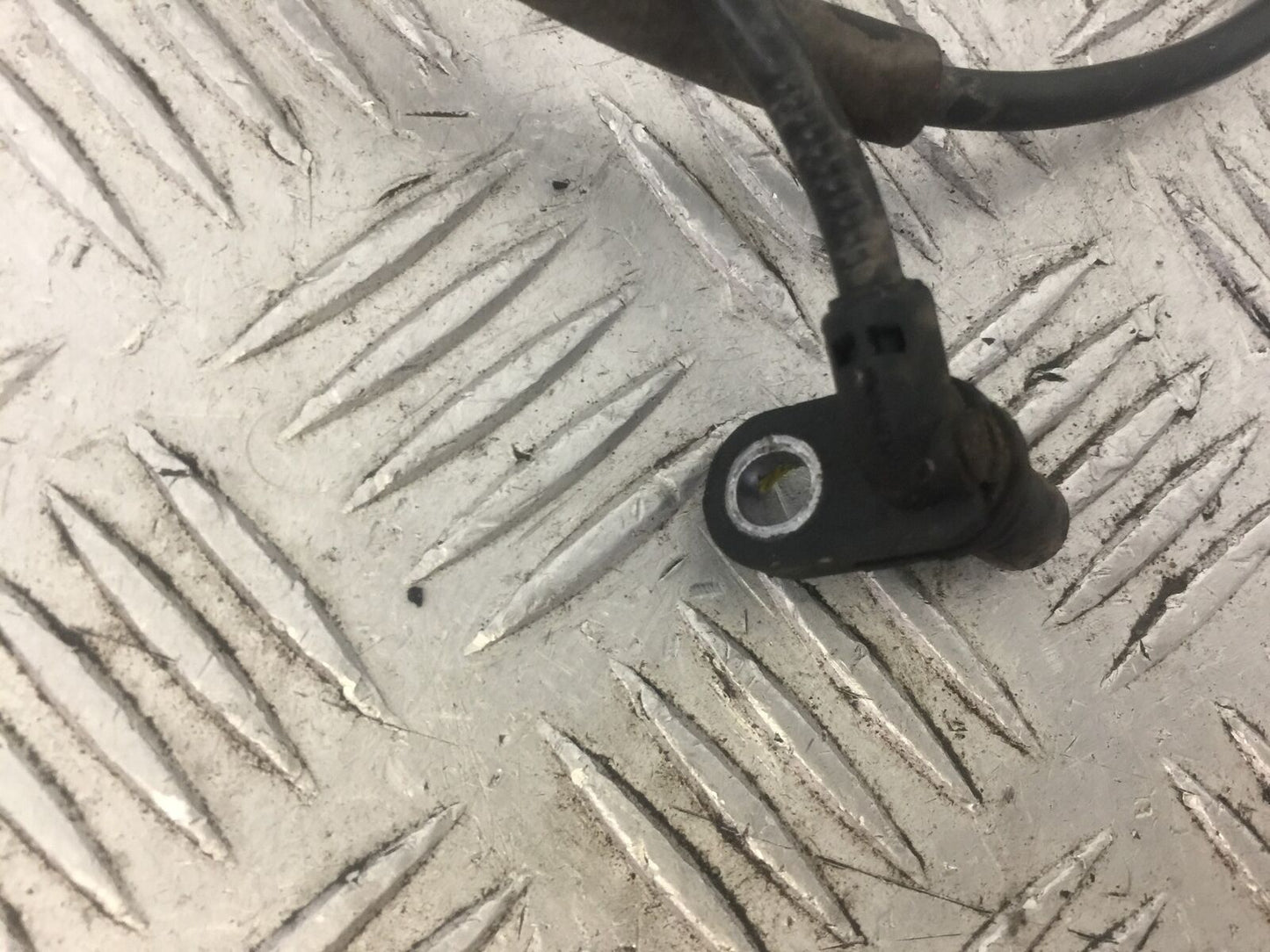 KAWASAKI NINJA 650 FRONT ABS SENSOR YEAR 2020 (STOCK 726)