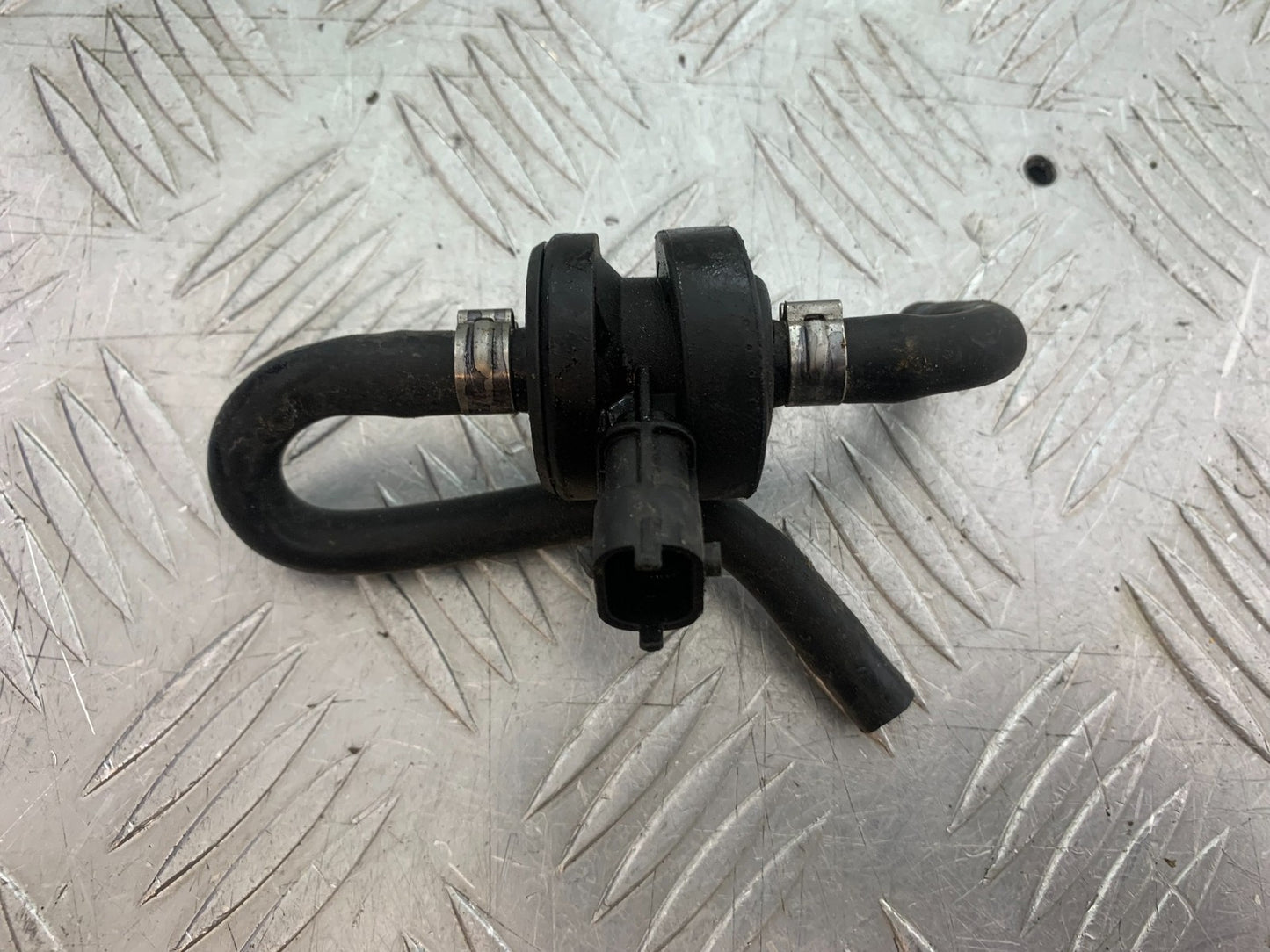 DUCATI 937 MONSTER AIR VALVE YEAR 2021-2024 (CMB1270)