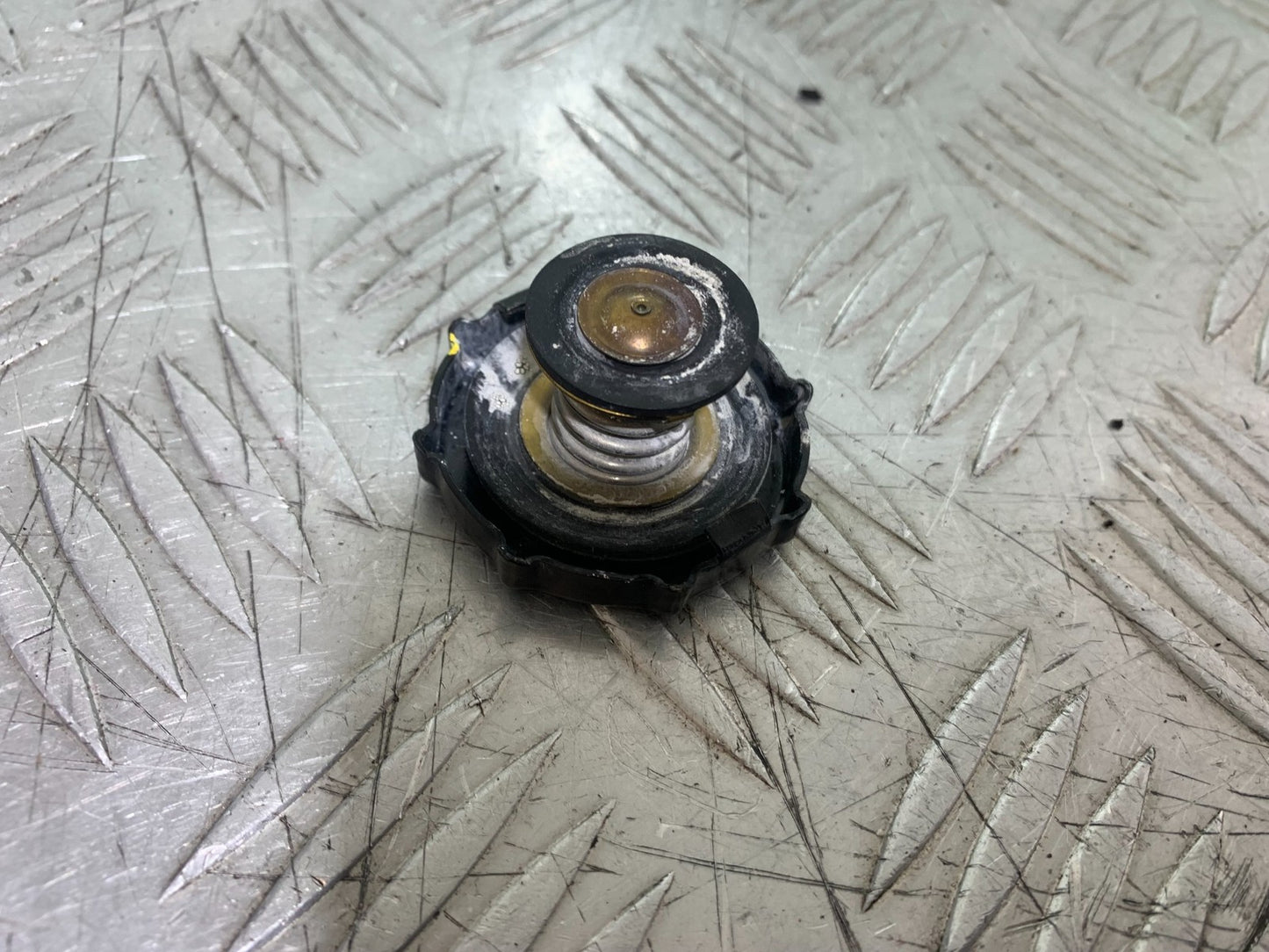 APRILIA RSV4 FACTORY RADIATOR CAP YEAR 2009-2012 (CMB1224)