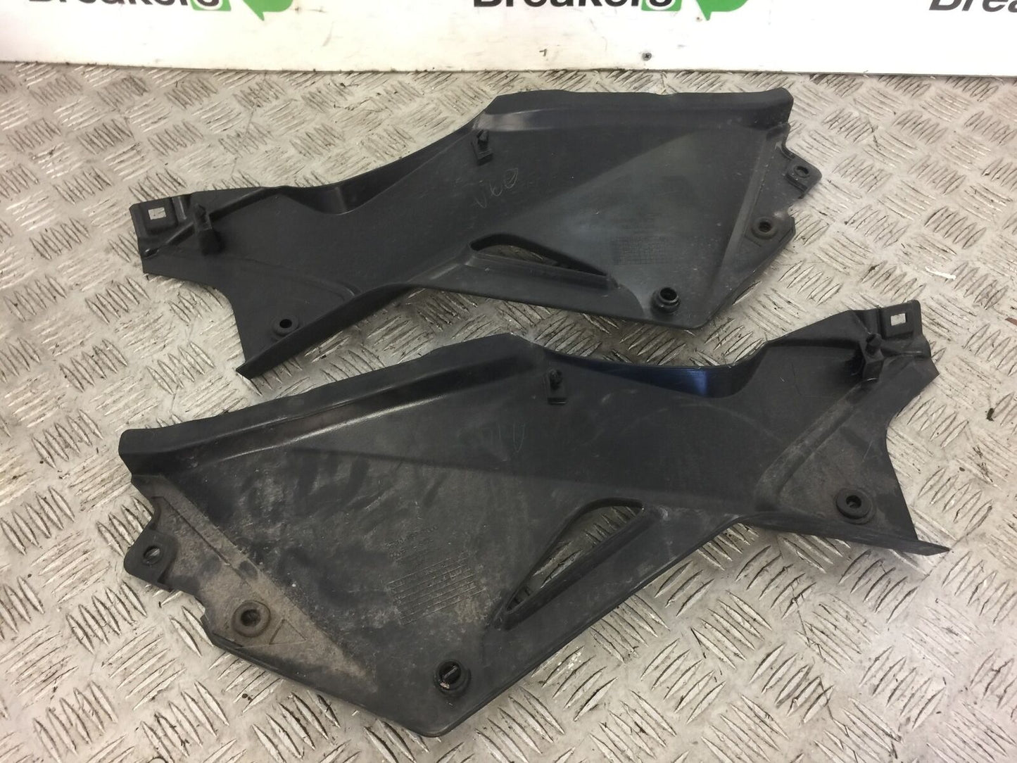 HONDA CBR125 CBR 125 SIDE INFILL PANELS YEAR 2011-2017 (STOCK 334)