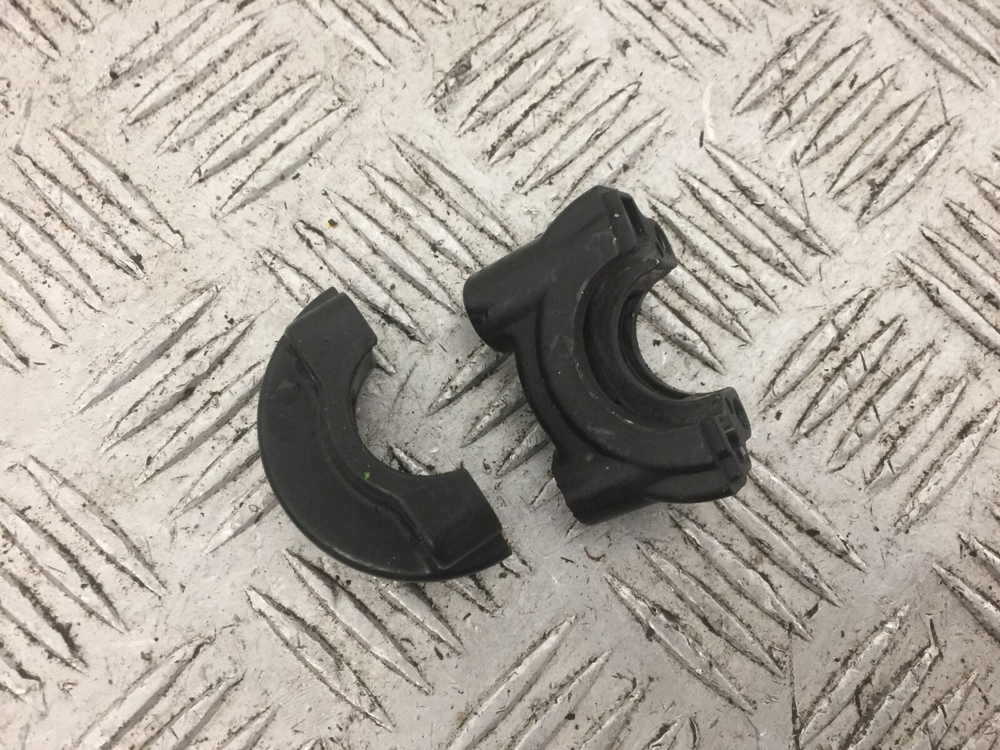 APRILIA TUONO 1000 THROTTLE HOUSING YEAR 2003-2004 (STOCK 767)