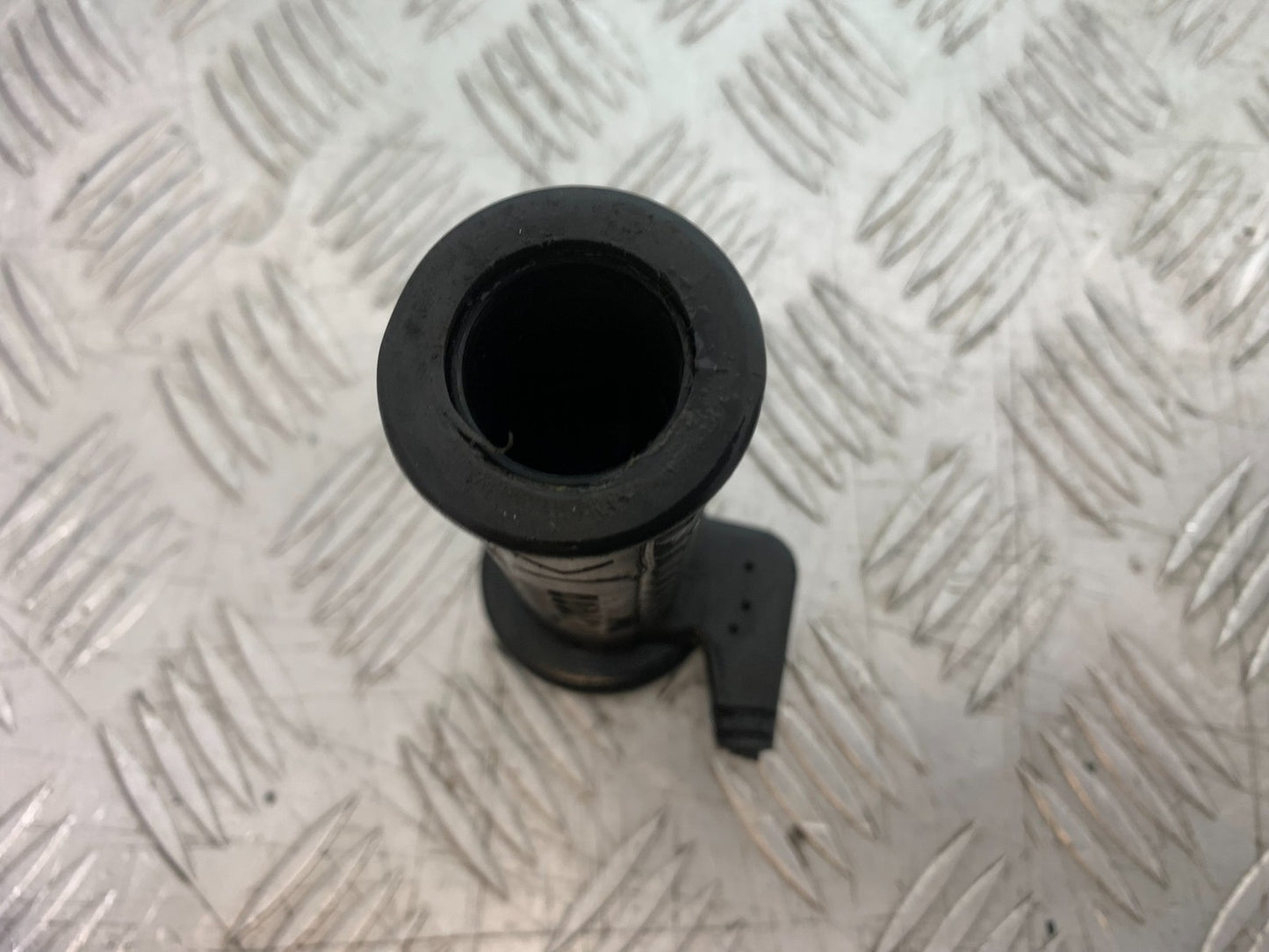 PIAGGIO VESPA GTS 125 THROTTLE TWIST GRIP YEAR 2009-2014 (CMB1261)