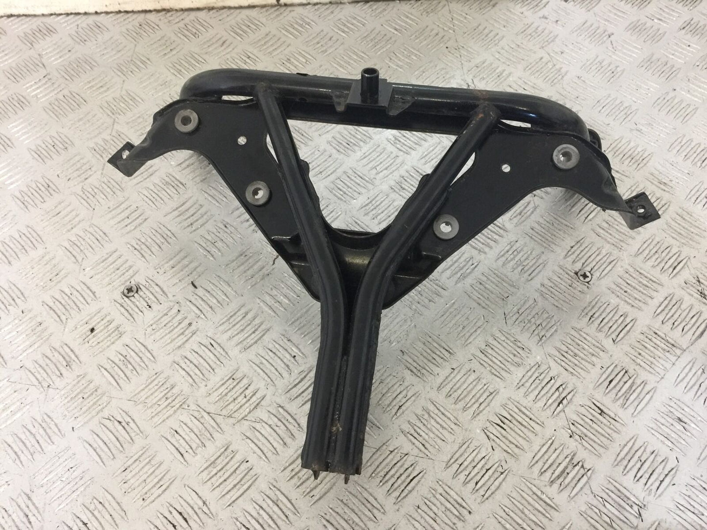 KAWASAKI ZZR1200 ZZR 1200 FAIRING BRACKET 2002-2005 (STOCK 745)