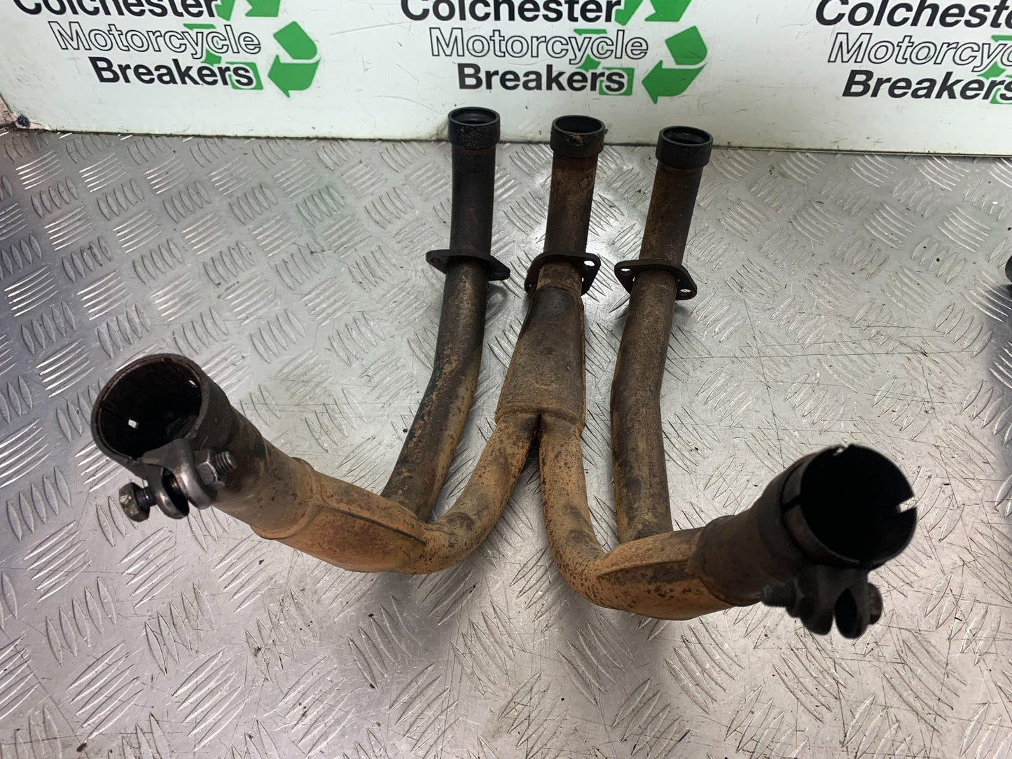 TRIUMPH TROPHY 900 EXHAUST DOWNPIPES YEAR 1991-95 (CMB1251)
