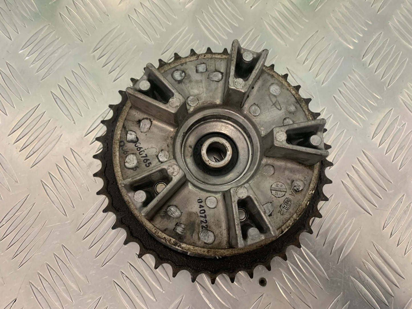 HONDA CB500 F CB500F SPROCKET CARRIER YEAR 2022 (STOCK 951)