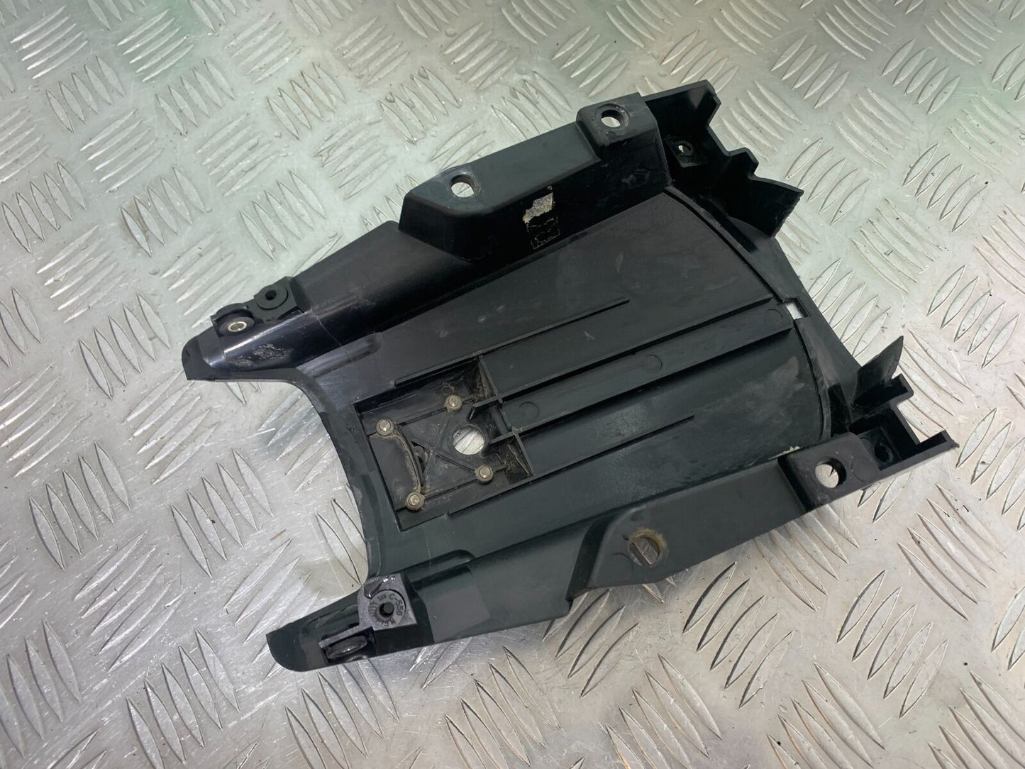 HONDA CBR1000 rr FIREBLADE UNDERTRAY 2008-2011 (CMB1037)