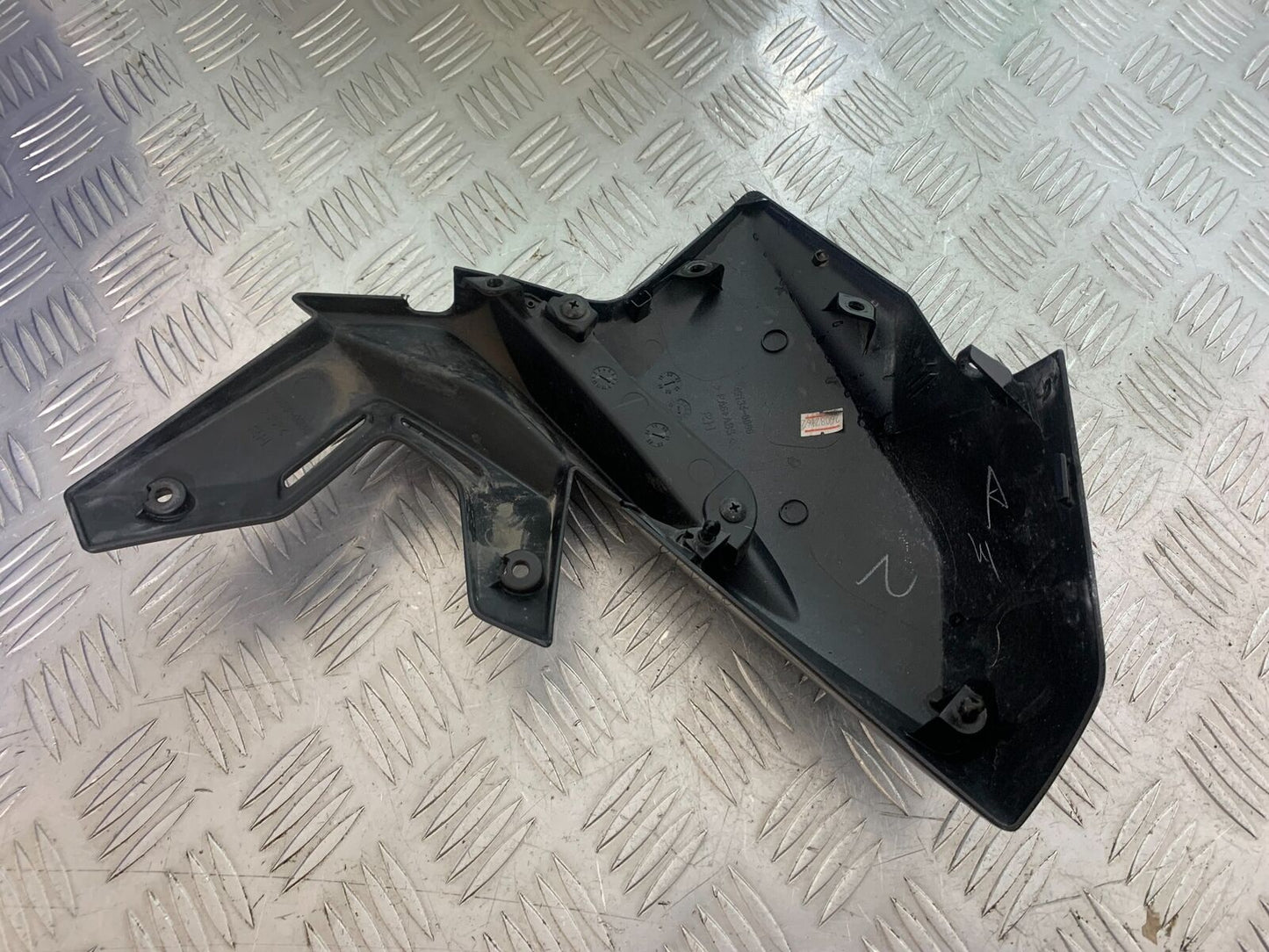 KAWASAKI Z650 ER650 KNFAN RIGHT FAIRING PANEL YEAR 2022-2024 (CMB1112)