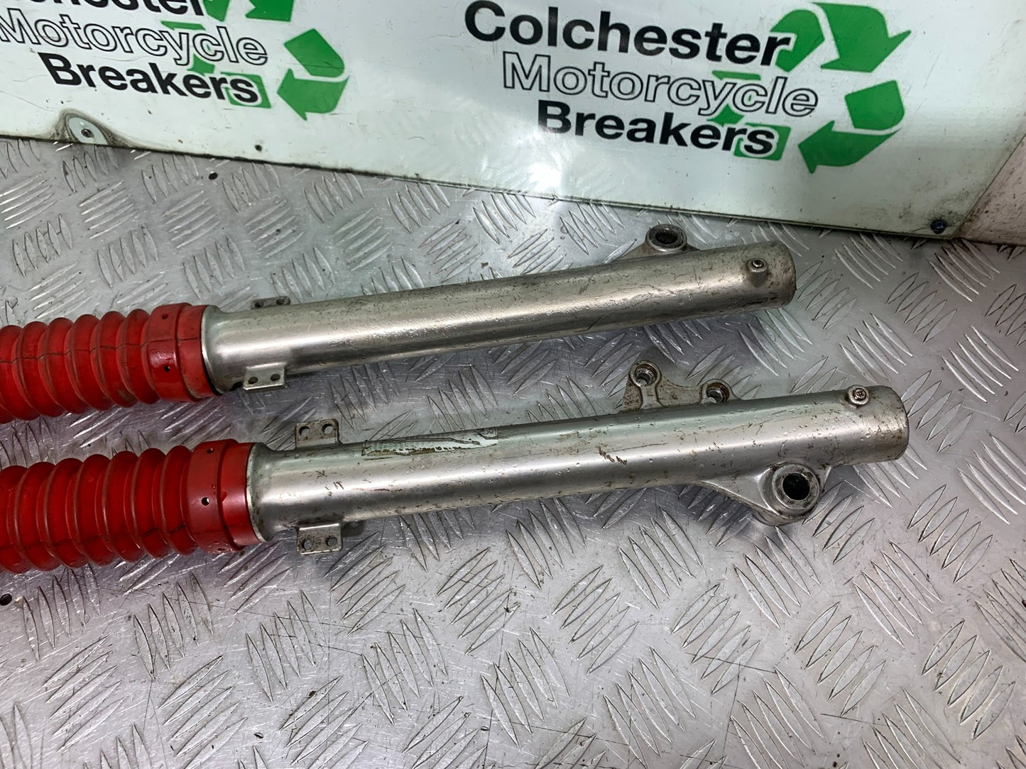 KAWASAKI KLR250 KLR 250 FORKS YEAR 1984-2001 (CMB1225)