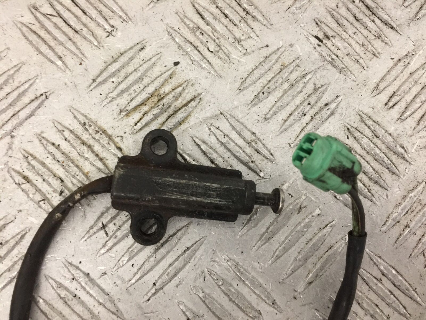 SUZUKI AN 250 BURGMAN SIDE STAND SWITCH YEAR 1999 (STOCK 881)