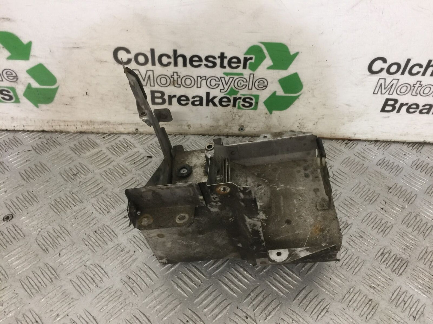 BMW K1200 RS K1200 RS ABS PUMP MOUNTING BOX YEAR 2000 (STOCK 856)