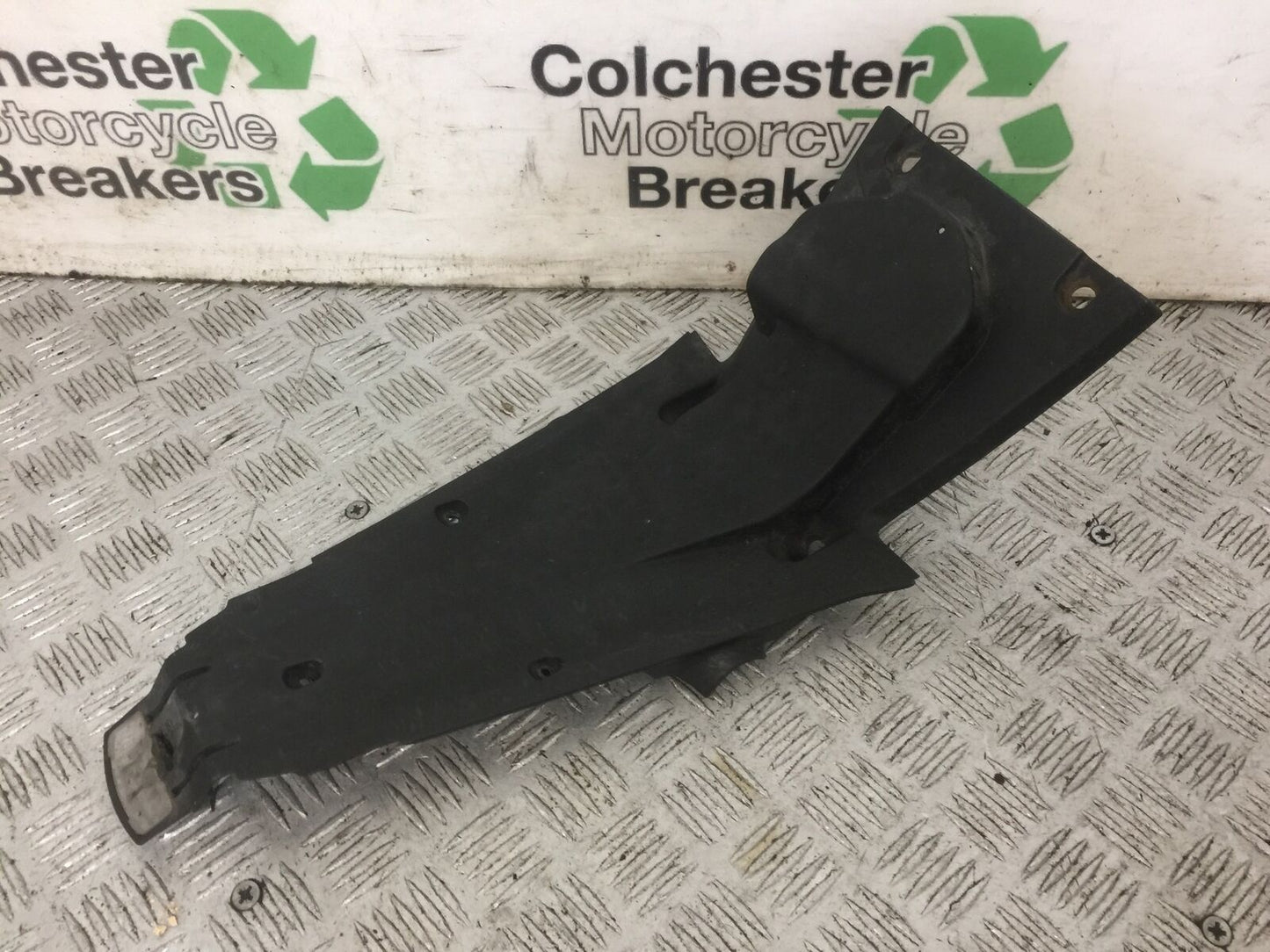 DUCATI 696 MONSTER UNDERTRAY YEAR 2008 (STOCK 768)