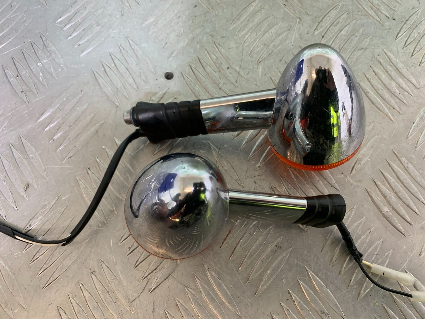 TRIUMPH BONNEVILLE T100 REAR INDICATORS YEAR 2017-2021 (CMB1084)