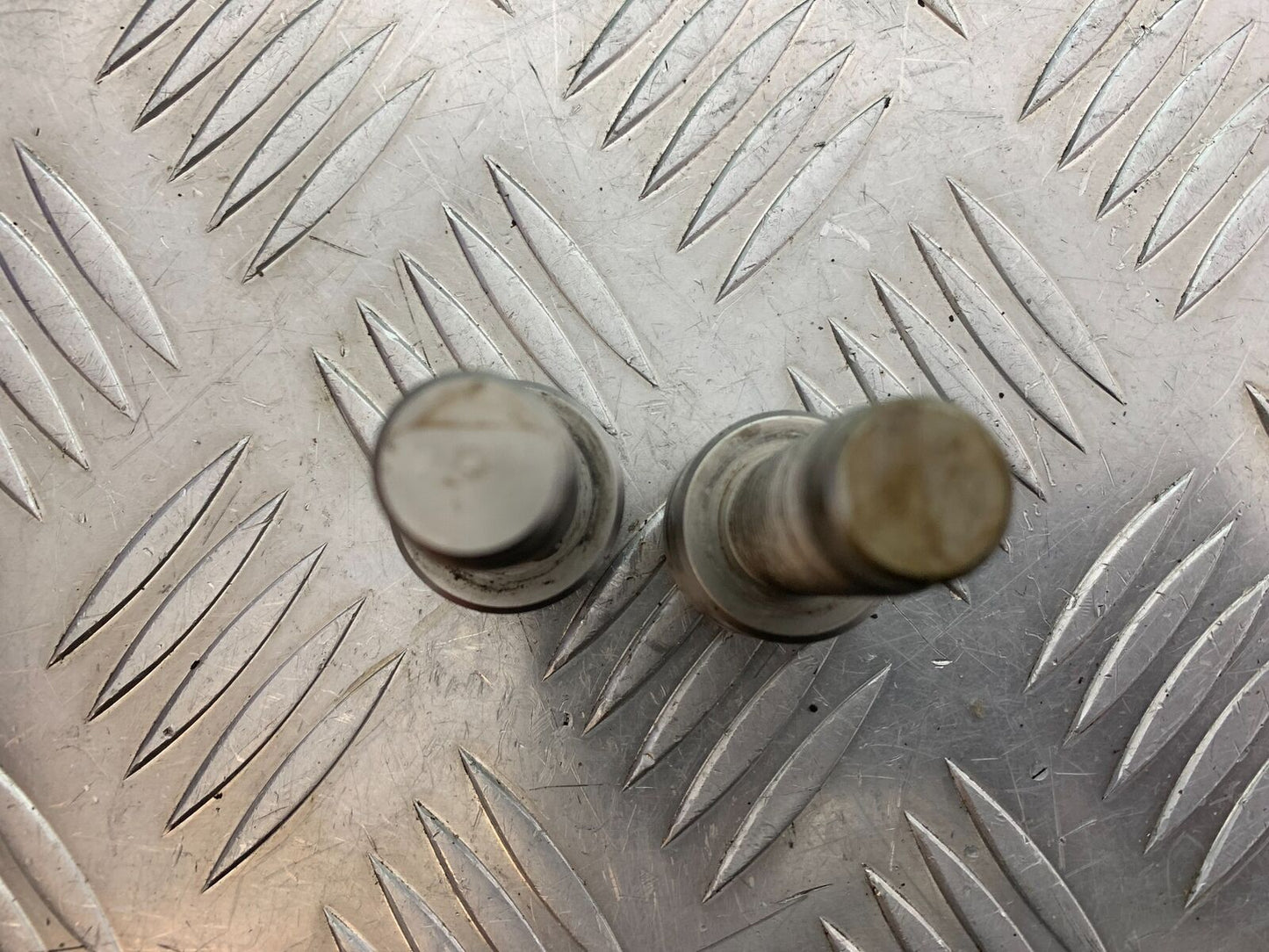 DUCATI 1199 PANIGALE BAR END WEIGHTS YEAR 2012-2014 (CMB1047)