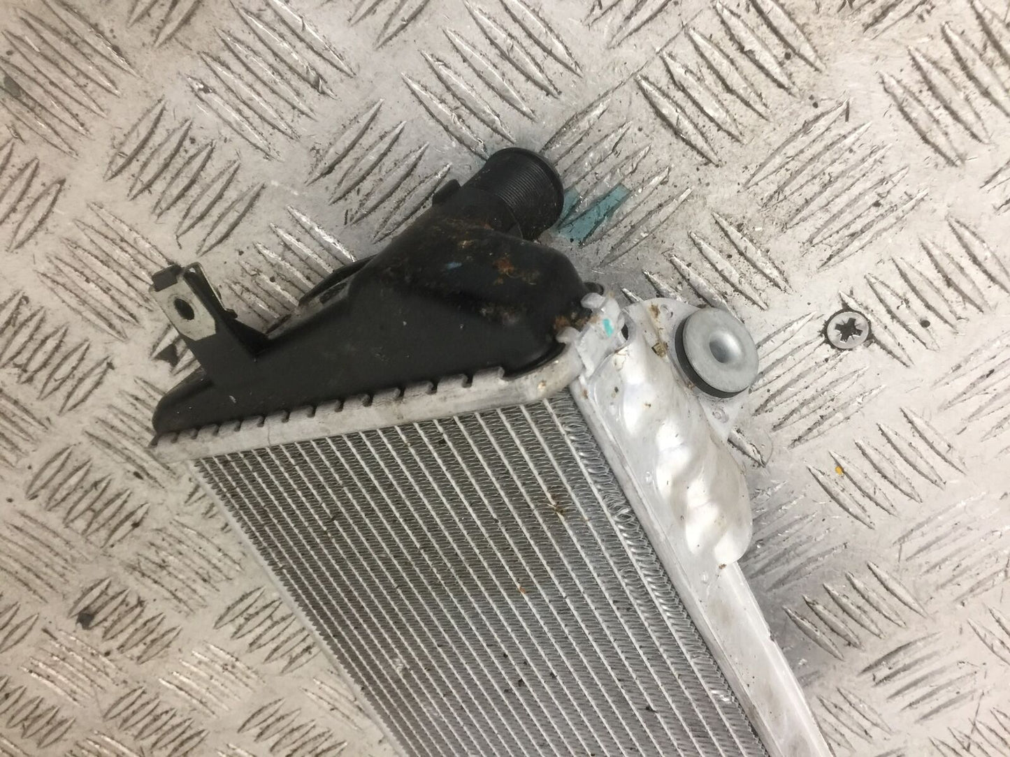 BMW R1250 R 1250 RT RADIATOR YEAR 2023 (STOCK 907)