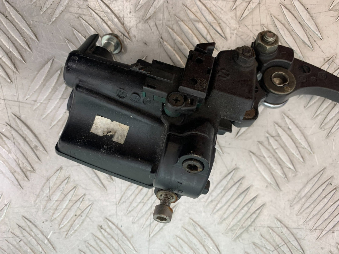 KAWASAKI ZZR1100 D CLUTCH MASTER CYLINDER YEAR 1993-2001 (CMB1189)