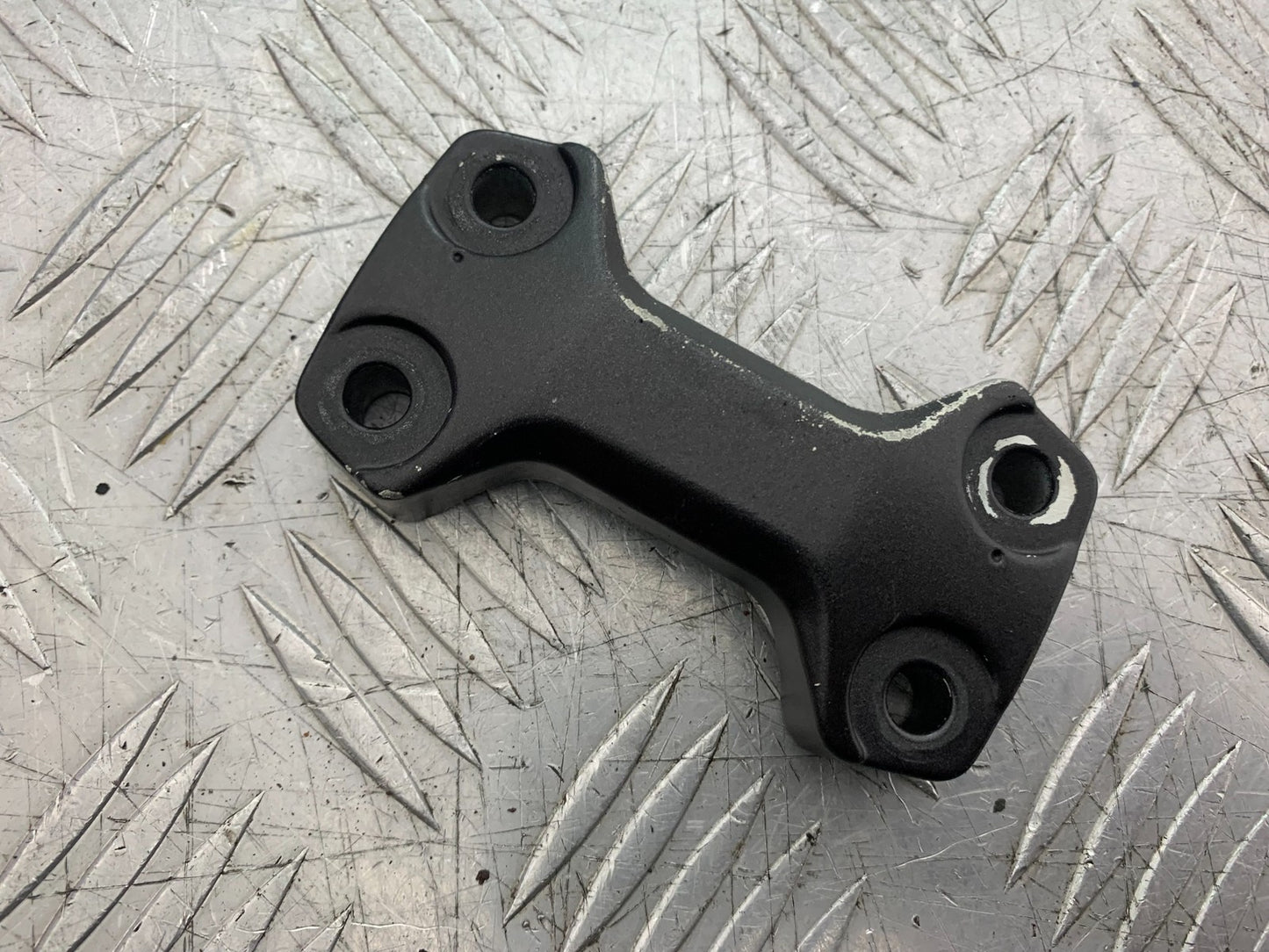 HONDA NT 700 V DEAUVILLE HANDLEBAR CLAMP YEAR 2006-2010 (CMB1298)