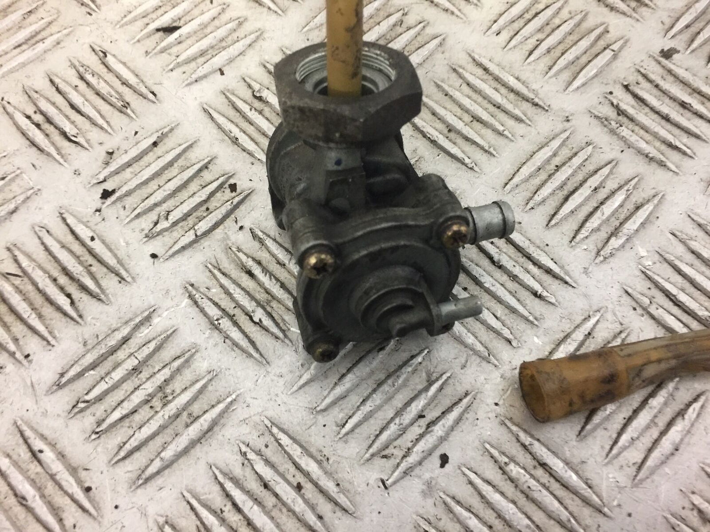 HONDA CB500 CB 500 PETROL TAP YEAR 2002 (STOCK 494)