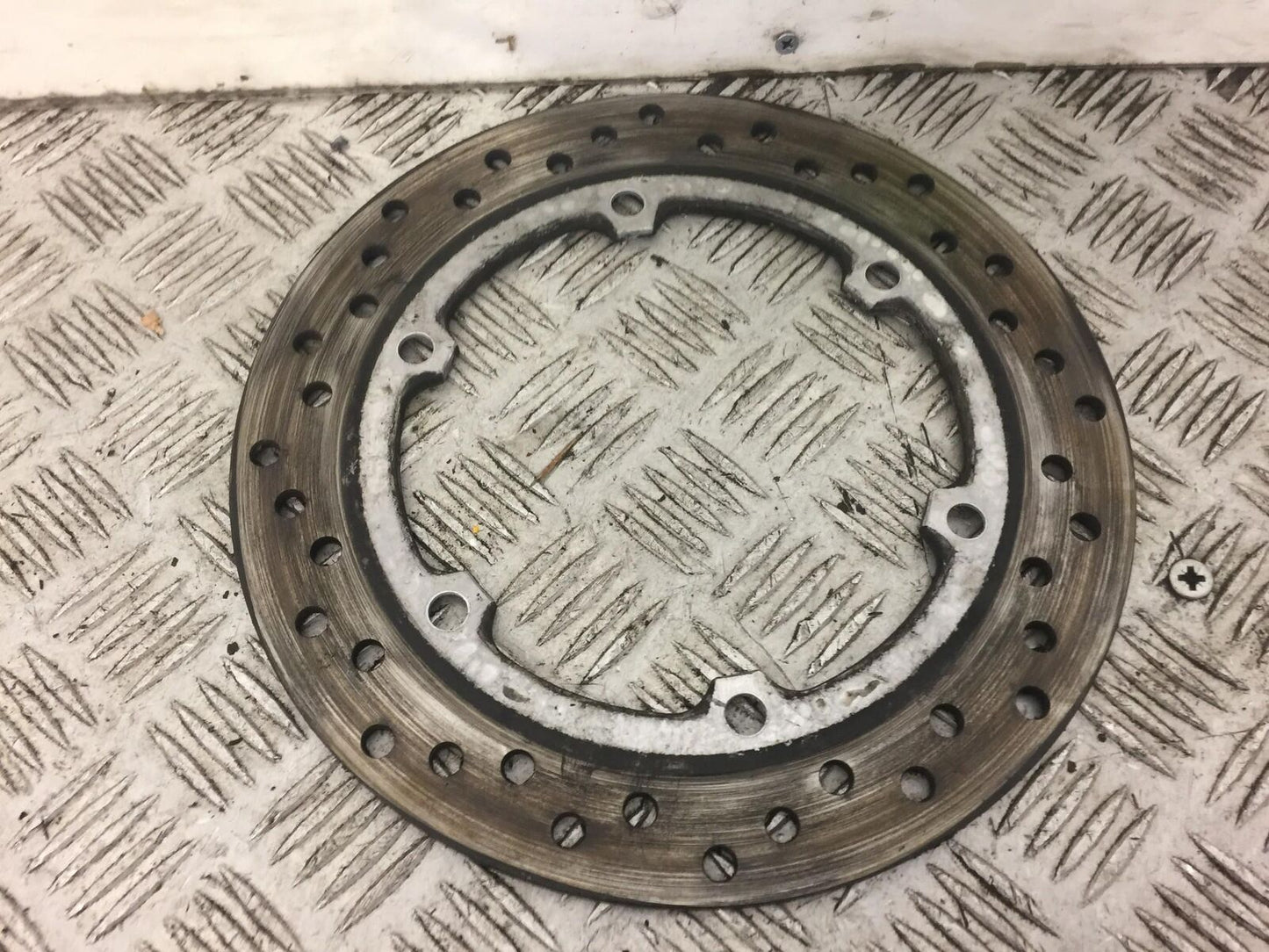 HONDA CBR1100 BLACKBIRD REAR BRAKE DISC YEAR 2001 (STOCK 390)