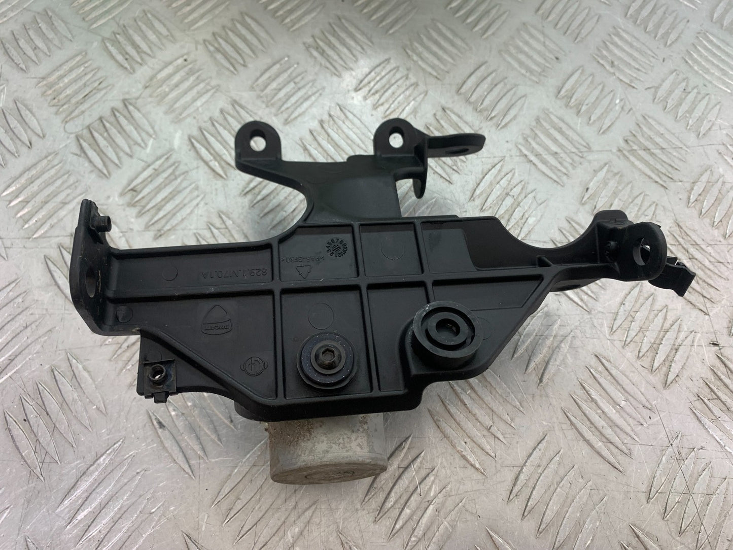 DUCATI 937 MONSTER ABS PUMP YEAR 2021-2024 (CMB1270)