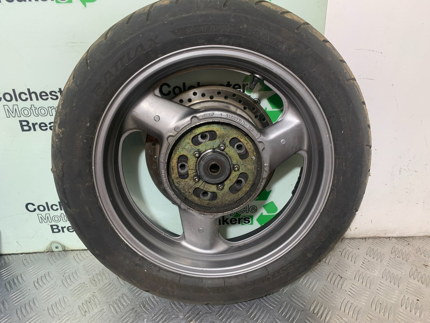 HONDA ST1100 PAN EUROPEAN REAR WHEEL (TYRE WILL PASS MOT) 1993-2001 (CMB1195)
