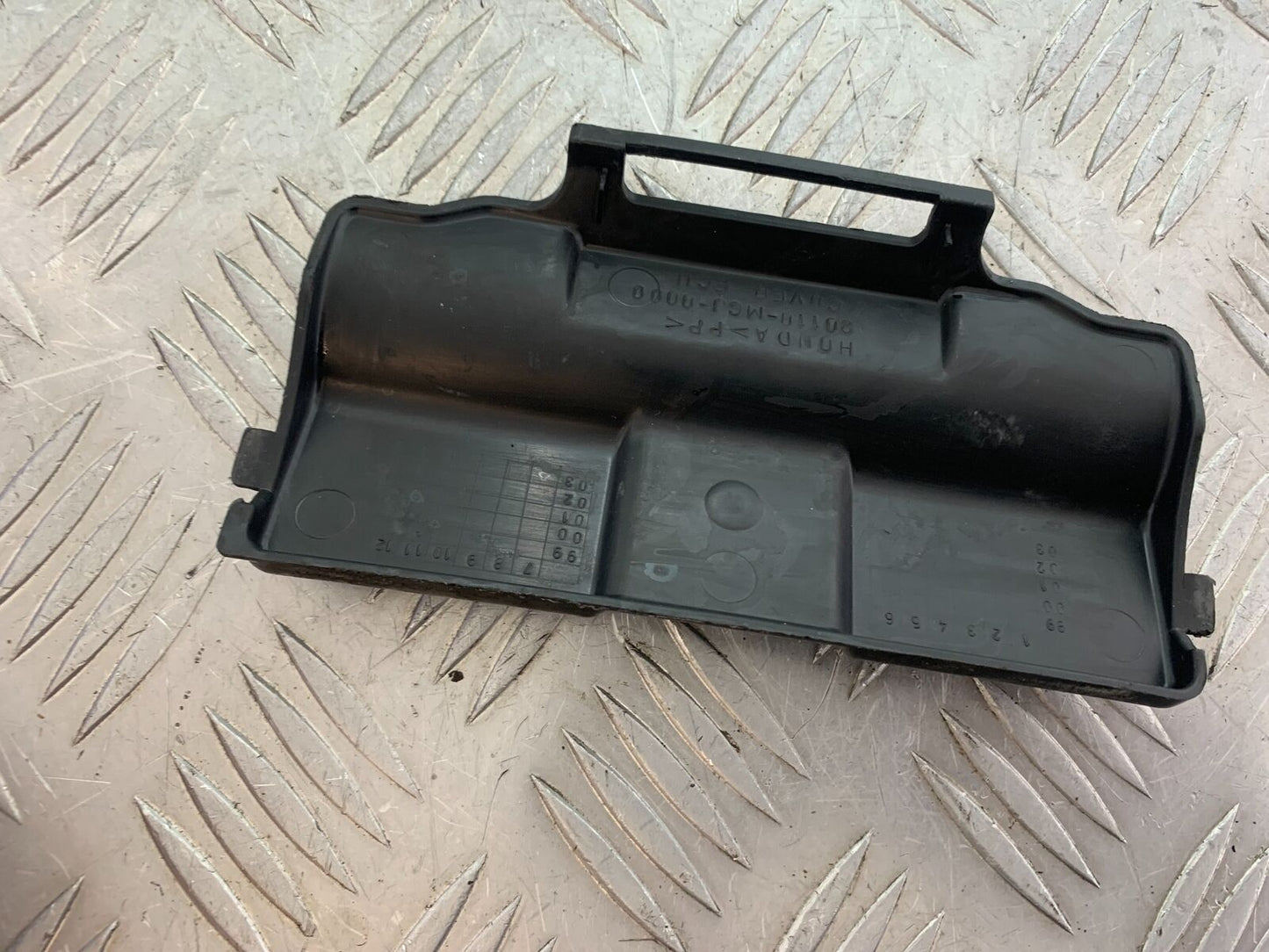HONDA CBR 929 RRY FIREBLADE INFILL PANEL YEAR 2000-01 (CMB1094)