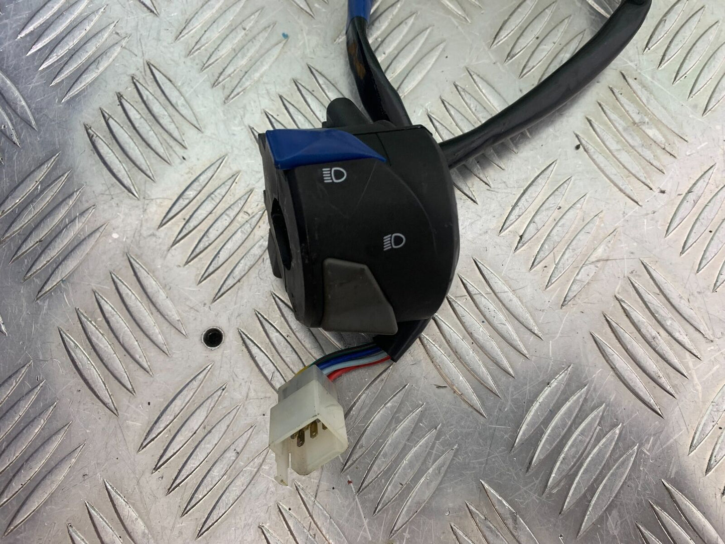 APRILIA FUTURA RST 1000 LEFT SWITCH GEAR YEAR 2001-2005 (CMB1033)