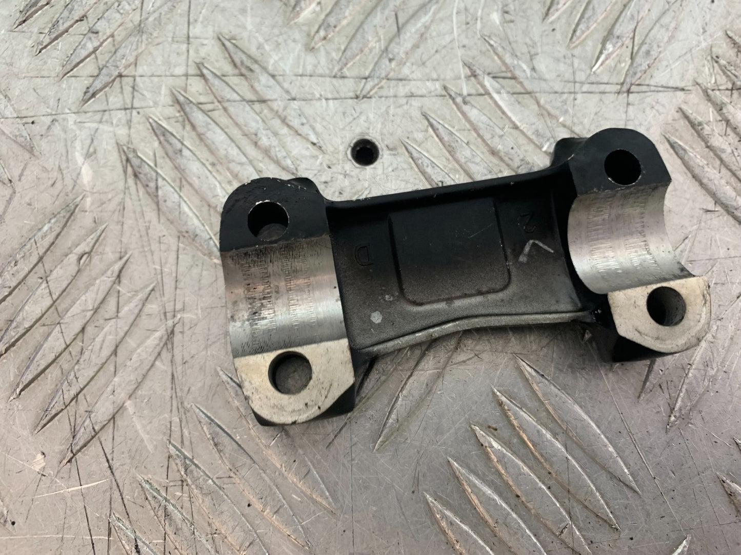 HONDA NC750 NC 750 X DCT HANDLEBAR CLAMP YEAR 2019 (CMB1223)
