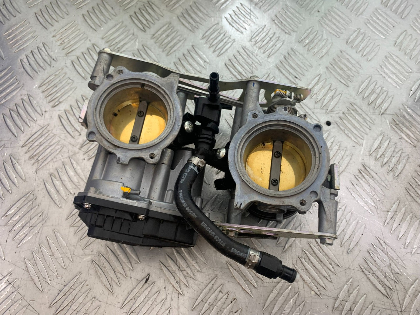 KTM 1290 SUPER DUKE R THROTTLE BODIES YEAR 2020-2024 (CMB1272)