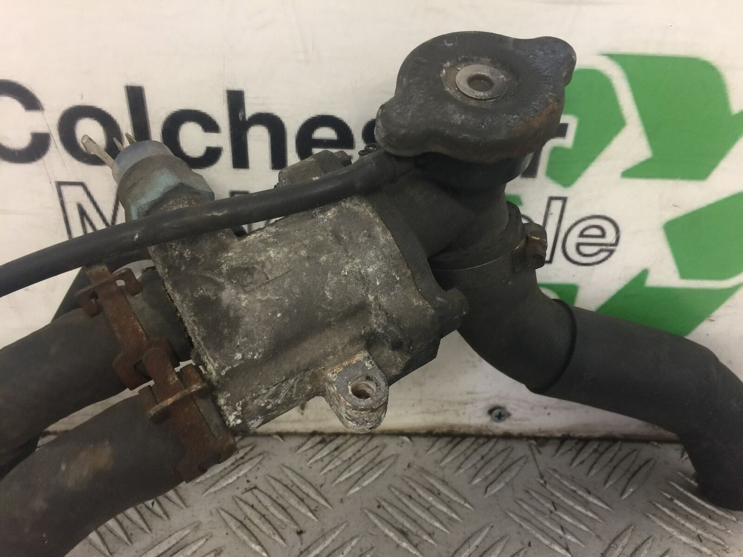YAMAHA FZS600 FAZER 600 THERMOSTAT YEAR 1998-03 (STOCK 618)