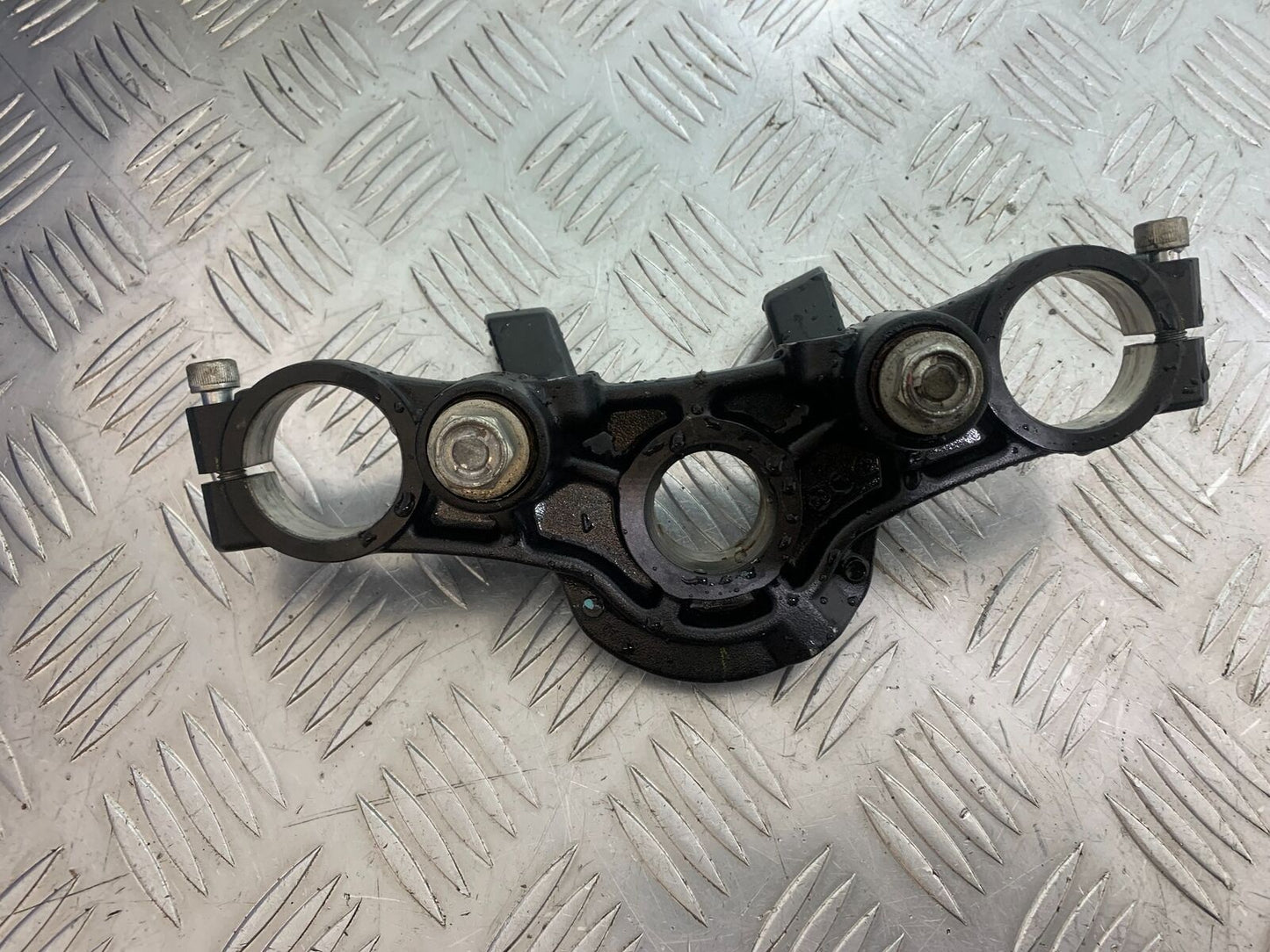 KAWASAKI Z650 ER650 KNFAN TOP YOKE YEAR 2022-2024 (CMB1112)