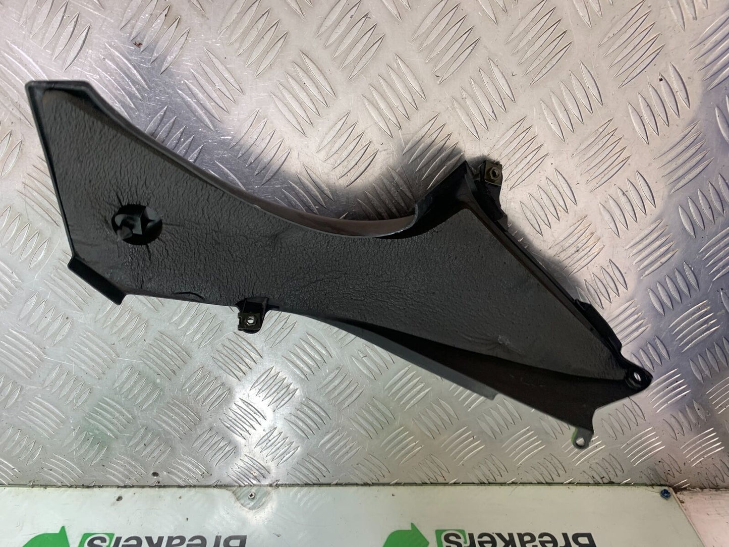 KAWASAKI ZX12R ZX12 R LEFT TOP FAIRING INFILL PANEL YEAR 2000-01 (CMB1038)