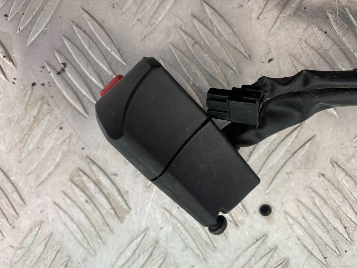 KAWASAKI ZX10R ZX 10R RIGHT SWITCH GEAR YEAR 2011-2015 (CMB1154)