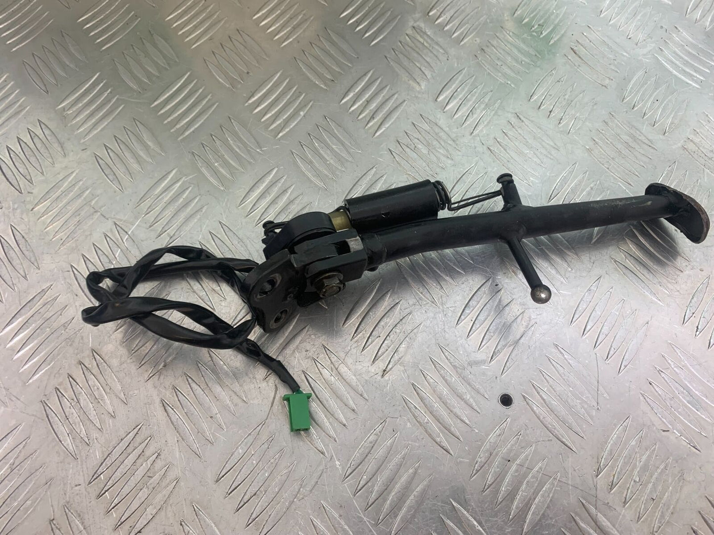 HONDA CBR 929 RRY FIREBLADE SIDE STAND YEAR 2000-01 (CMB1026)