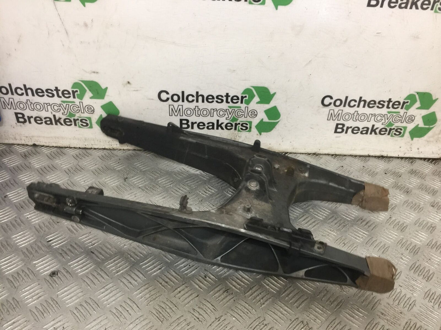 KTM RC125 RC 125 SWINGARM YEAR 2014 2017 (STOCK 838)