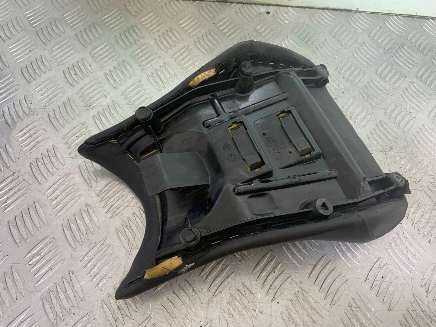 BMW S1000 RR FRONT SEAT YEAR 2015-2018 (CMB1246)