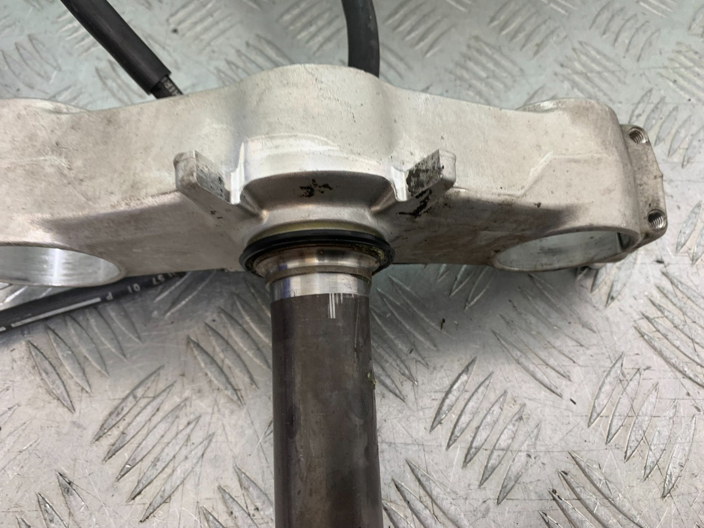 KAWASAKI ZX10R ZX10 R BOTTOM YOKE 2008-2010 (CMB1301)