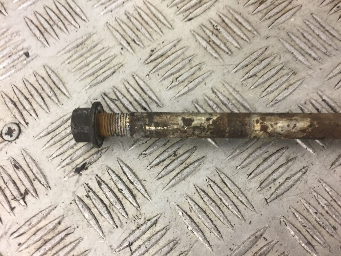 KTM RC125 RC 125 SWINGARM SPINDLE 2017 (STOCK 560)