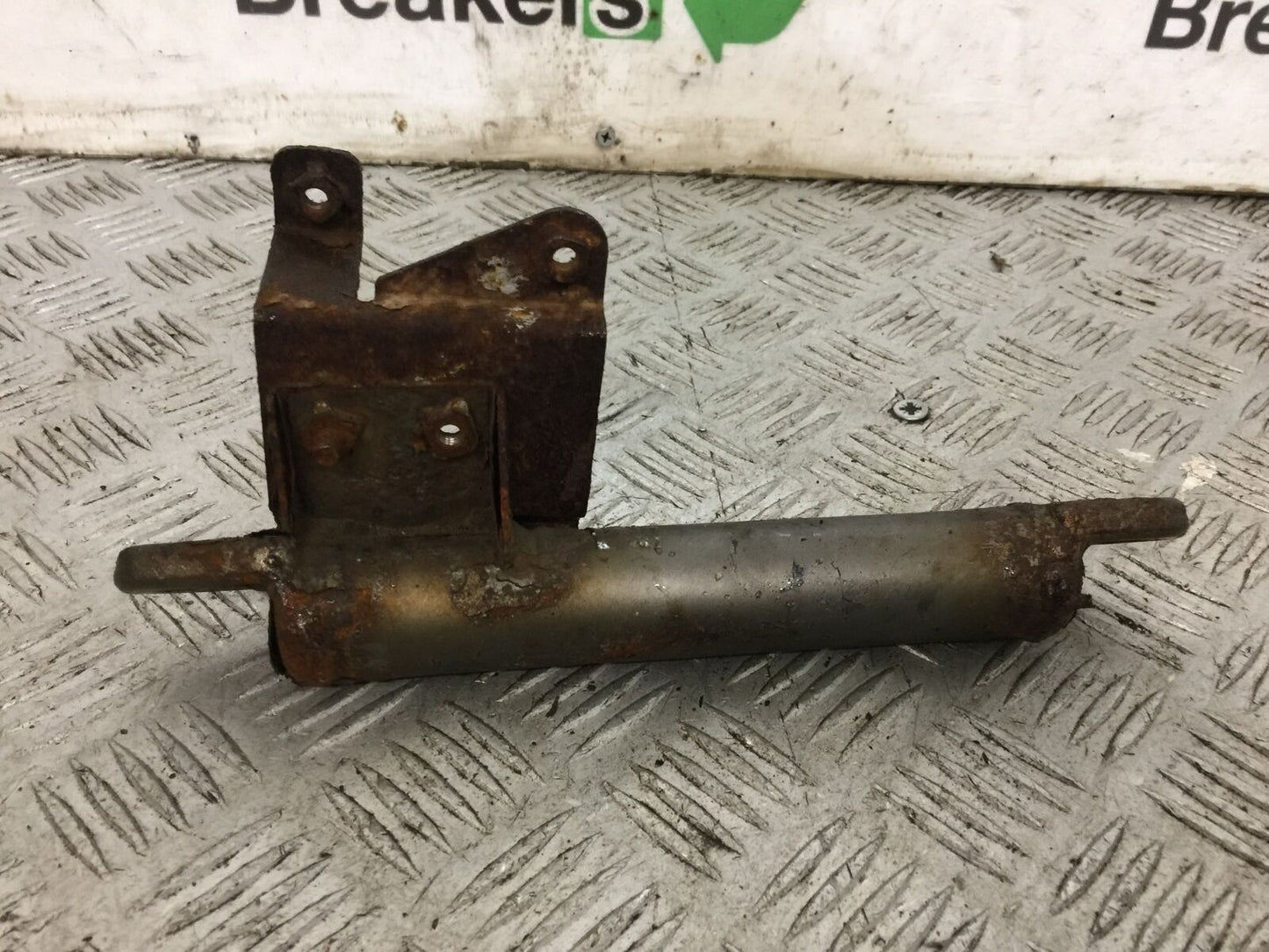 KAWASAKI VN900 VN 900 CUSTOM FRAME BRACKET YEAR 2015 (STOCK 780)