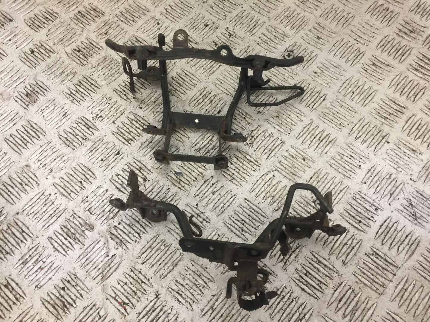 KAWASAKI Z250 Z 250 SL CLOCK BRACKETS YEAR 2015-2018 (STOCK 718)