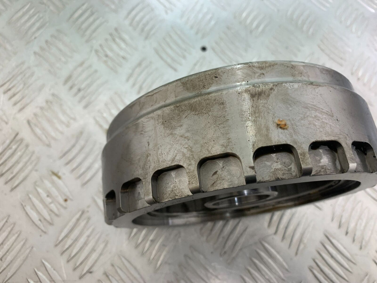 TRIUMPH THUNDERBIRD 1600 FLYWHEEL ROTOR YEAR 2011 (CMB1107)