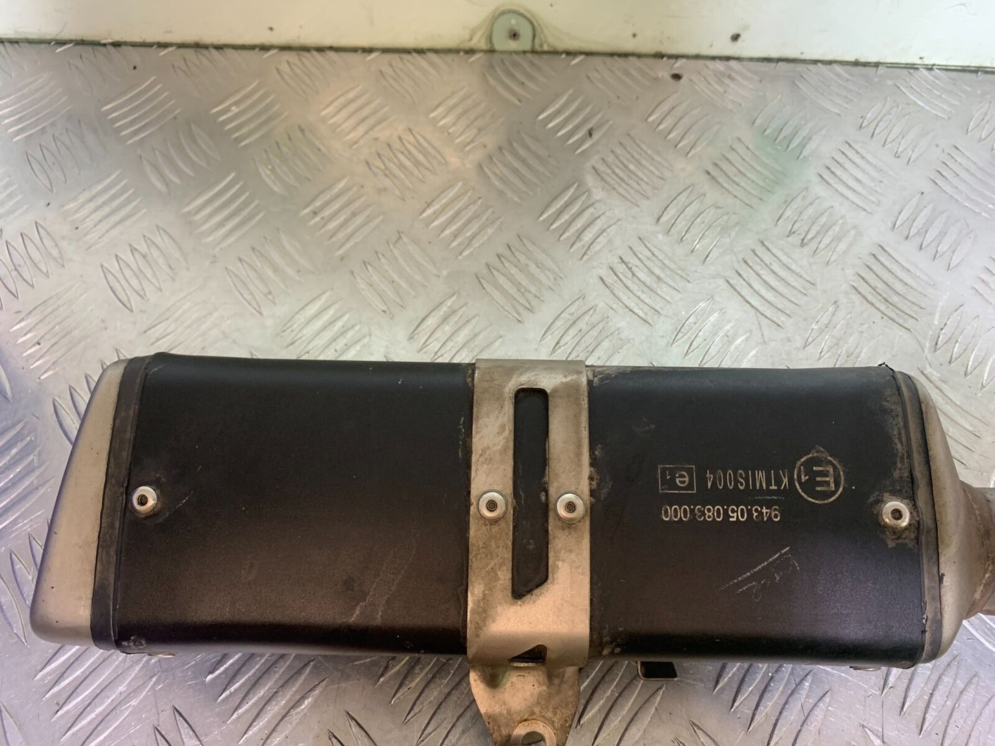 KTM 125 DUKE EXHAUST SILENCER YEAR 2018-2023 (CMB1083)