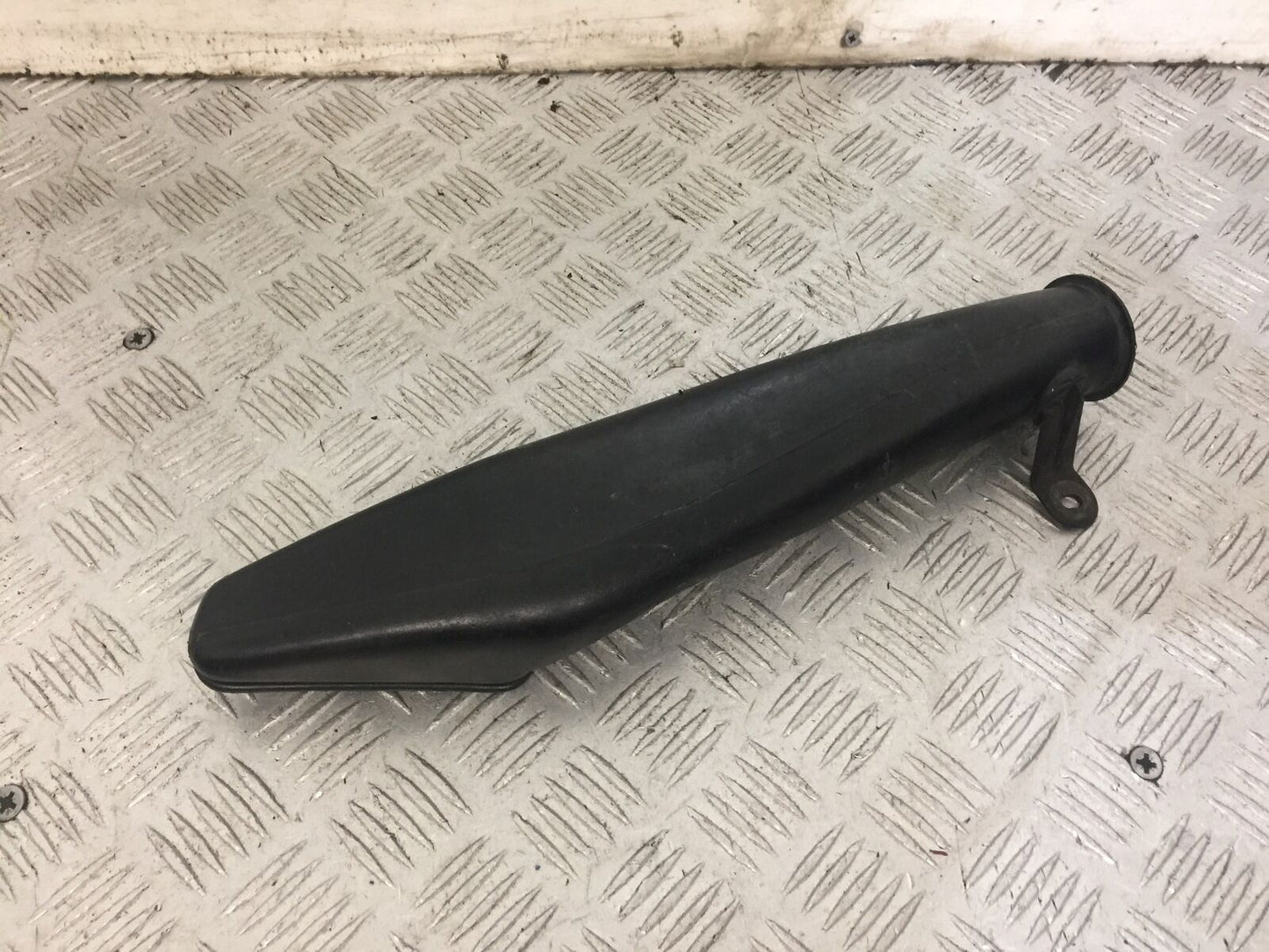 BMW R850 R R850R AIR TUBE YEAR 1994-2002 (STOCK 831)