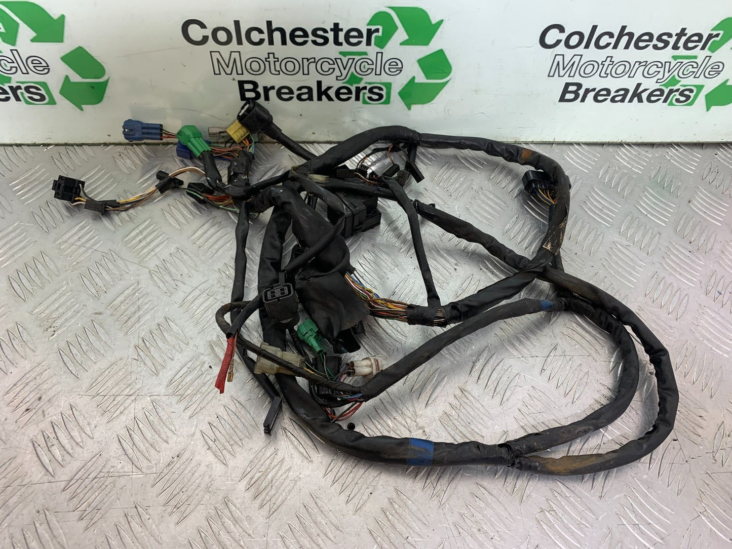 SUZUKI GSF1200 GSF 1200 BANDIT WIRING LOOM YEAR 2001-2004 (CMB1188)