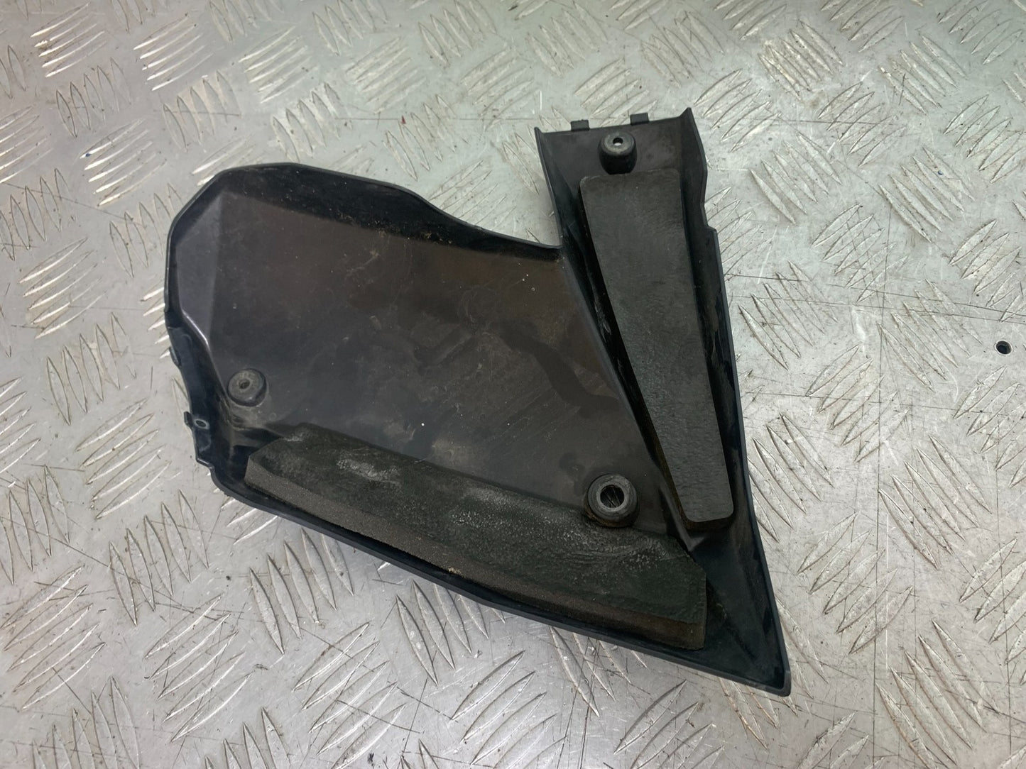 KAWASAKI ZX10R ZX10 R LEFT FAIRING INFILL PANEL 2008-2010 (CMB1206)