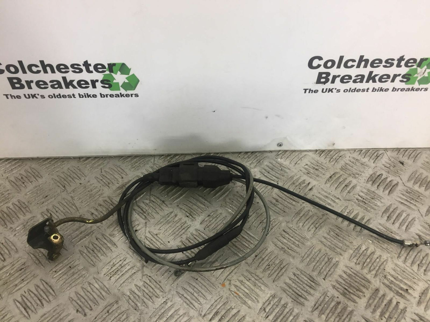 YAMAHA TMAX 500 T MAX 500 XP500 XP 500 SEAT CATCH CABLE YEAR 2004 2007