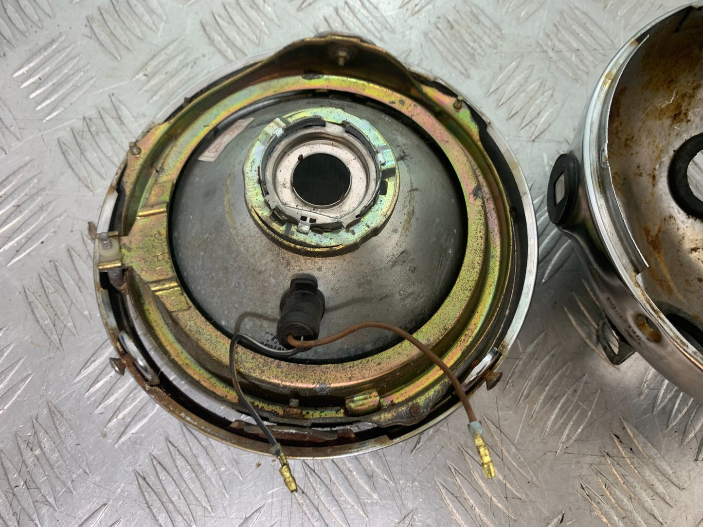 SUZUKI GSX1100 G GSX 1100 G HEADLIGHT 1991-1996 (CMB1283)