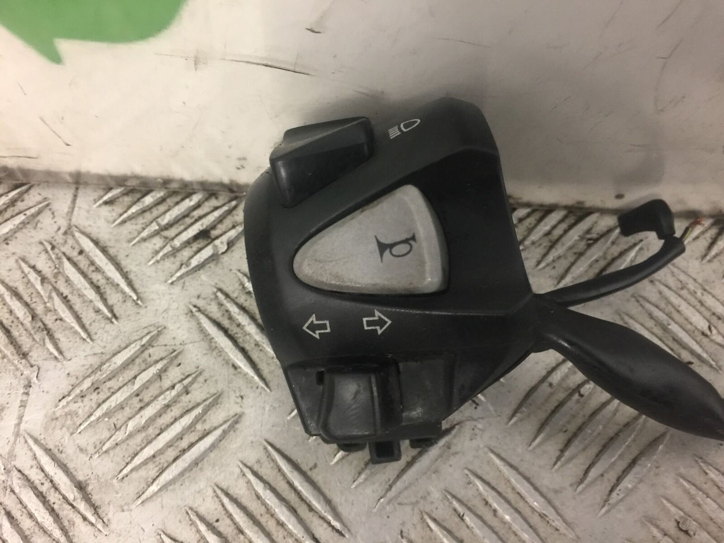 HONDA CBR 500 R CBR500 R LEFT SWITCH GEAR YEAR 2014 (STOCK 392)